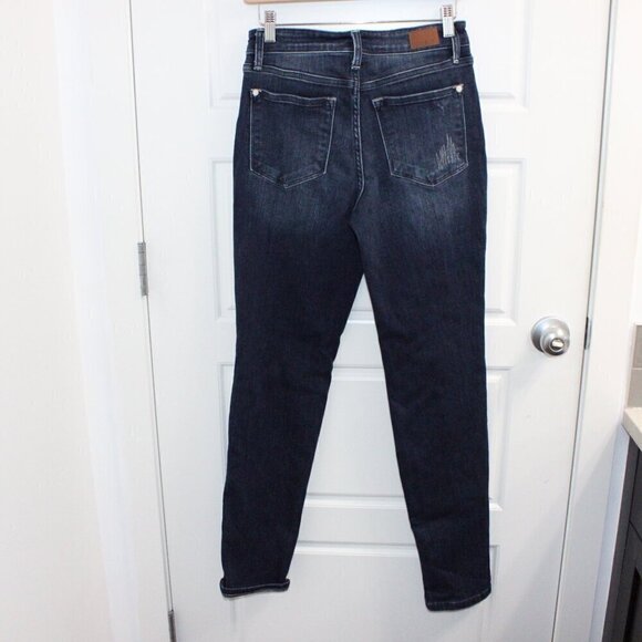 3/$30 Judy Blue Jeans Women's Size 26 Boyfriend Fit Distressed Mid Rise - Picture 3 of 3